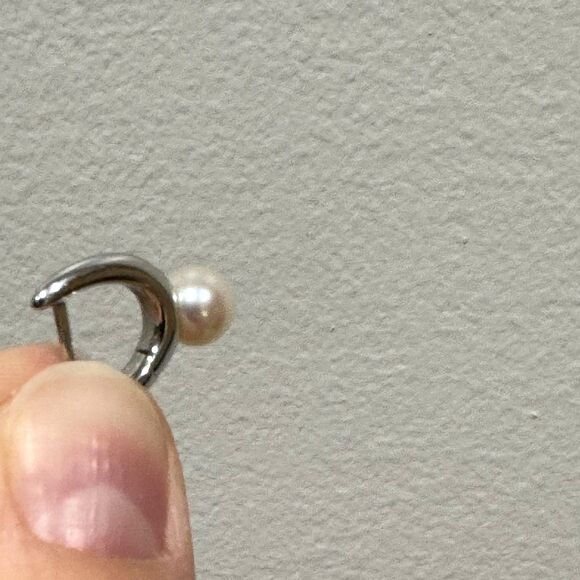 Mikimoto Akoya Cultured Pearl Hoop Earrings 18K White Gold Classic Elegance - Picture 6 of 10